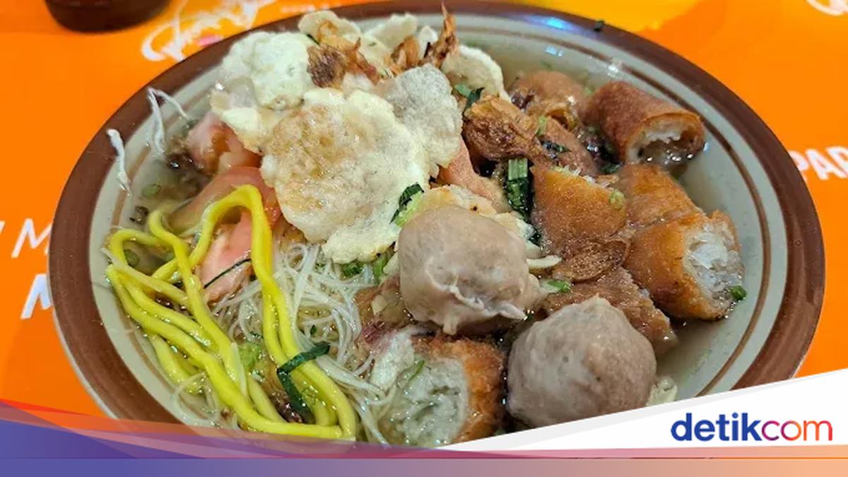 Soto Bu Bawuk: Santapan Harian yang Menghangatkan Jiwa di Cilacap